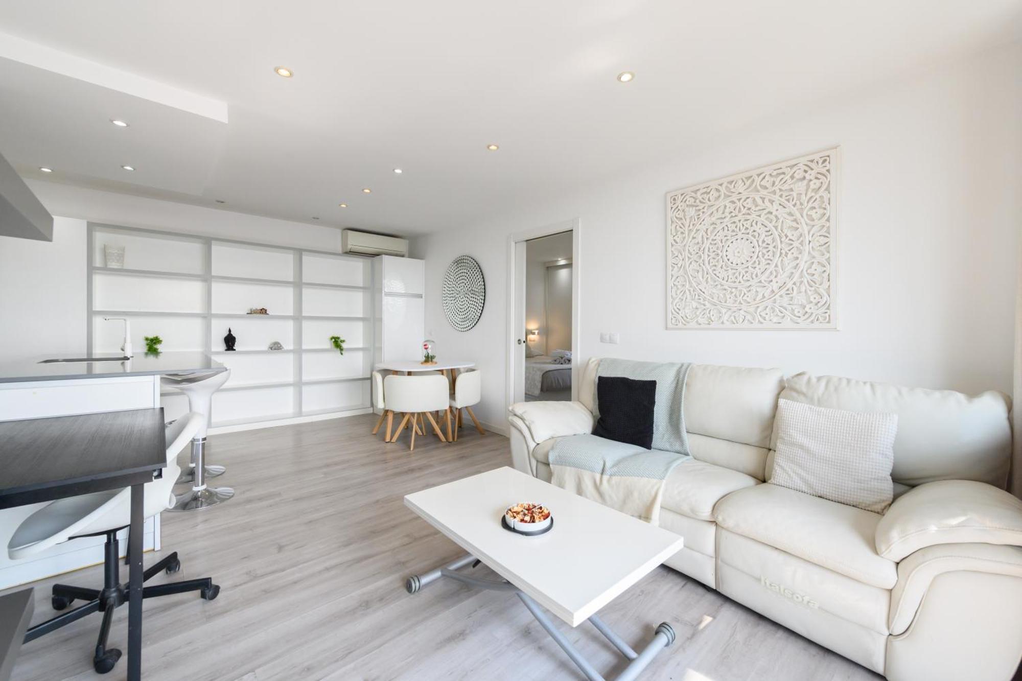 Perfect Getaway In 1-bedroom Temporary Mpi27613 Apartment Madrid