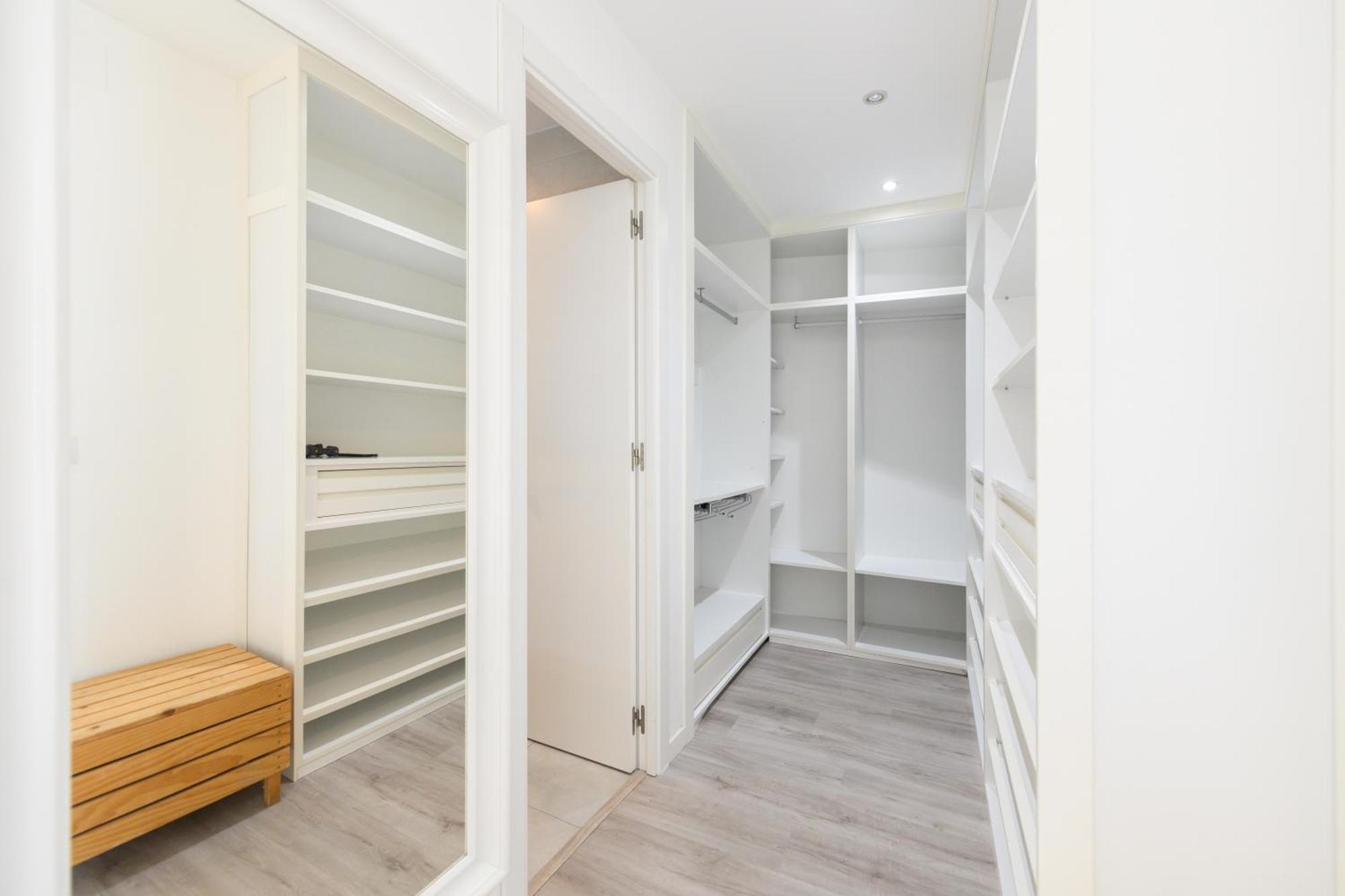 Perfect Getaway In 1-bedroom Temporary Mpi27613 Appartement